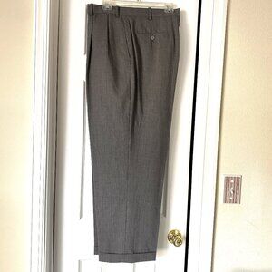 Montefino Uomo pants